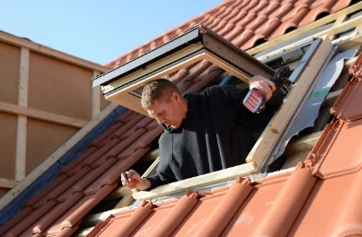 Pose de fenêtres de toit Velux à Labatut